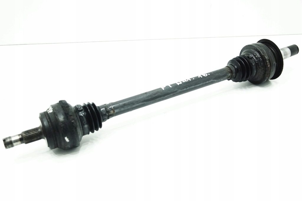 фото №1, Приводной вал задняя правый mercedes w221 3.5 cdi bluetec lift