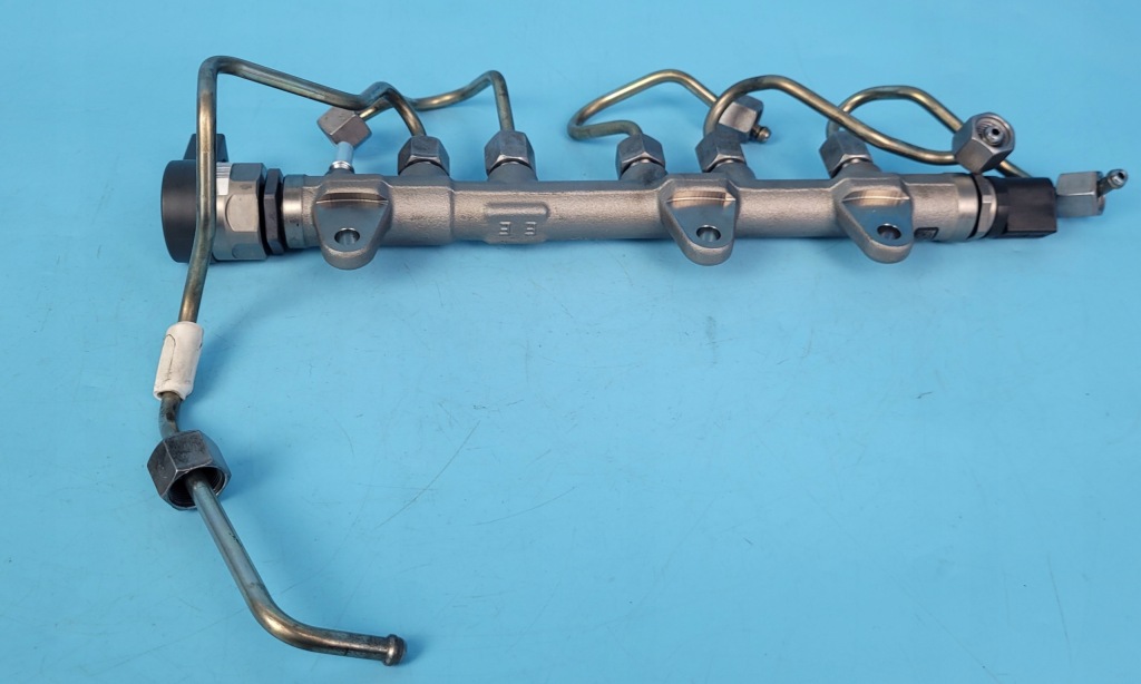 фото №9, Bmw 2' f44 218d gran coupe 21r молдинг впрыскная 8579239