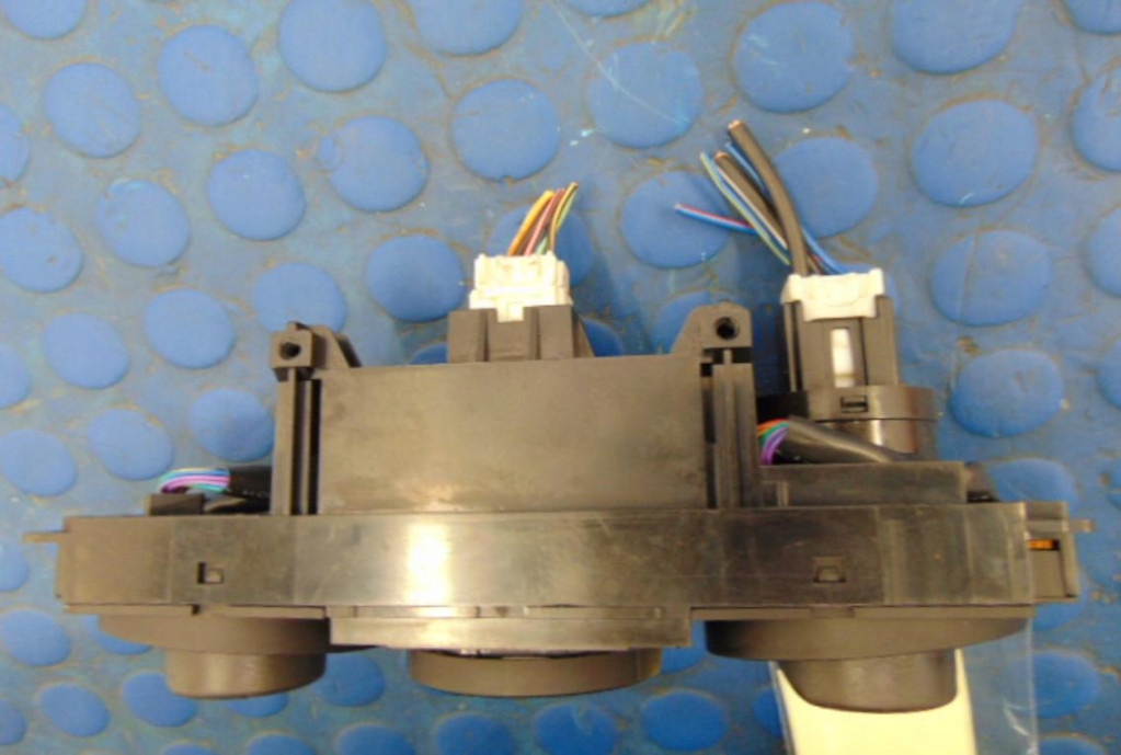 фото №3, Mazda rx-8 управление отопителя