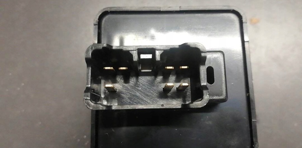 фото №6, Mazda mx-6 323 626 92- панель дзеркал b455 66 600a