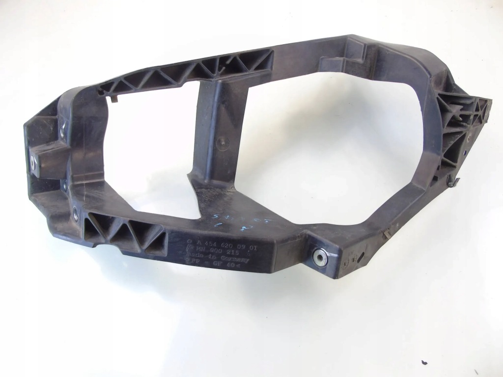 фото №1, Напрямна лампи лівий перед панель фари smart forfour i 454 a4546200901