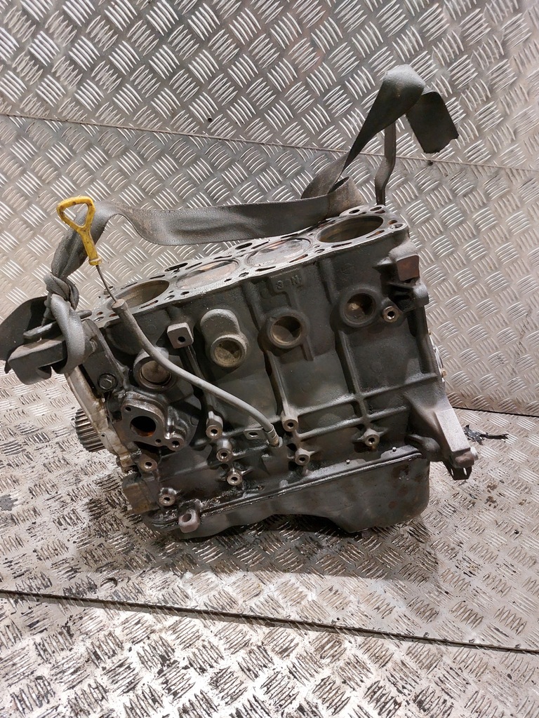 фото №8, Блок двигателя kia sportage i 2.0 16v 94kw