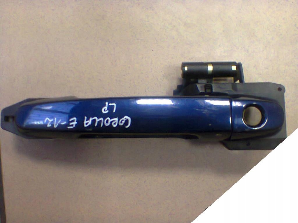 фото №3, Toyota corolla verso 01-04 ручка права задня