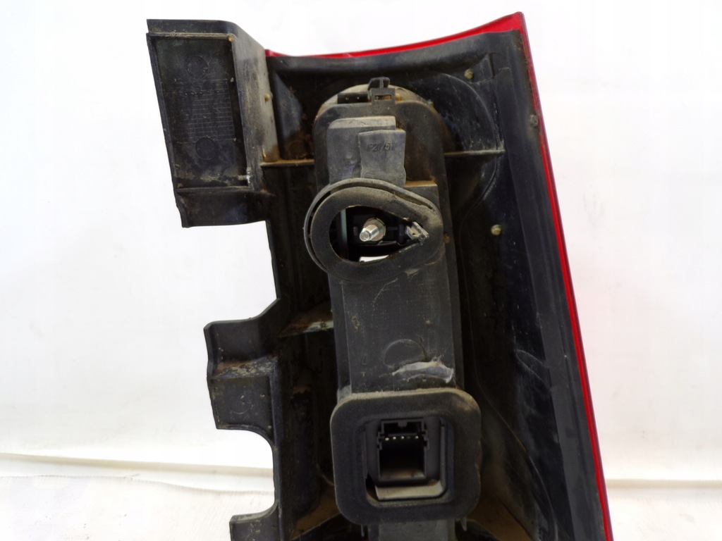 фото №9, Лампа задня задня ліва dacia logan kombi