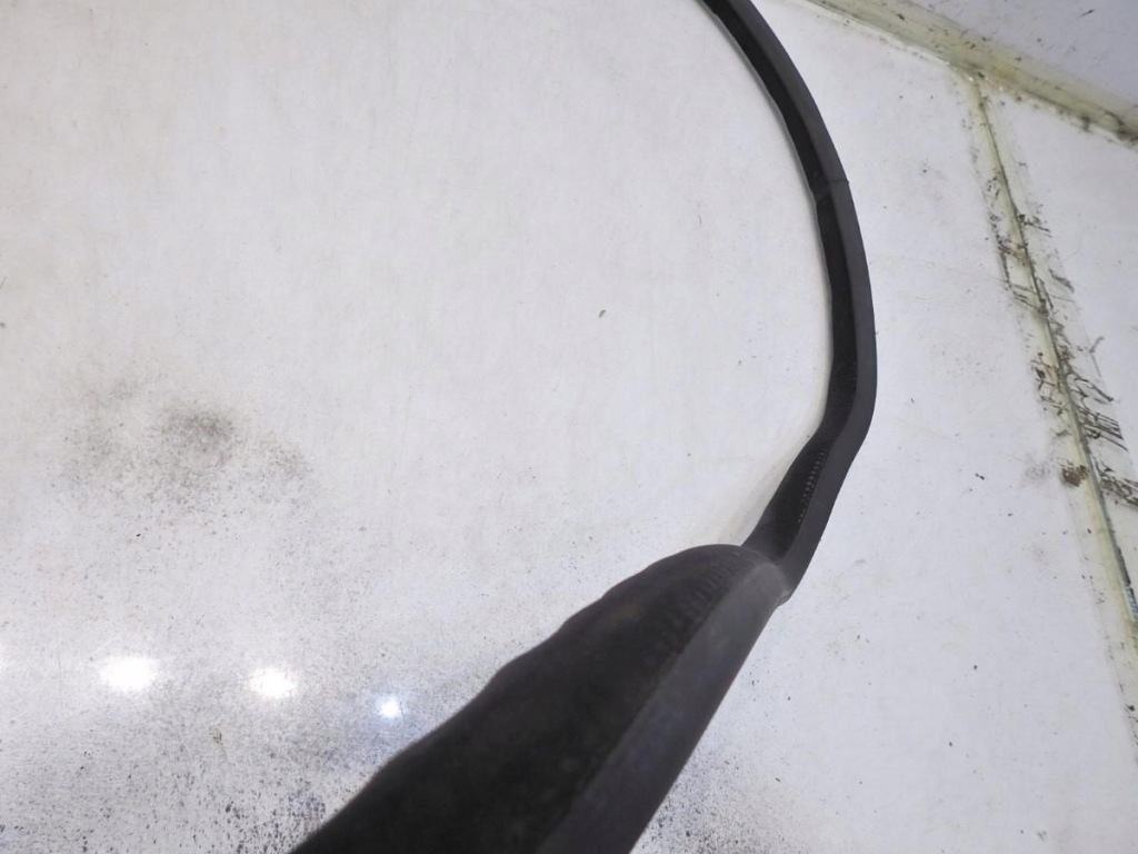 фото №3, Прокладка дверь правый перед volvo v70 iii