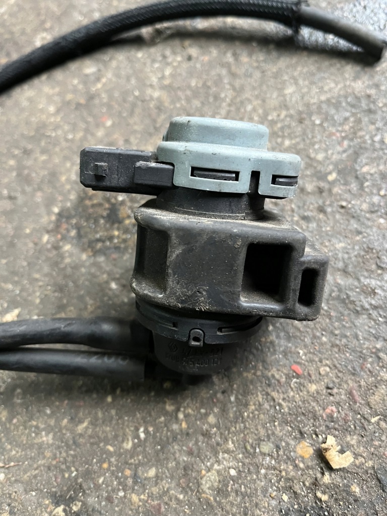 фото №2, 431 renault клапан вакуумa 8200575400