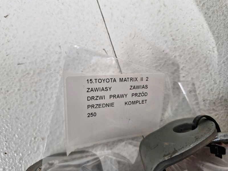 фото №4, Toyota matrix ii 2 петлі петля двері правий перед передні комплект