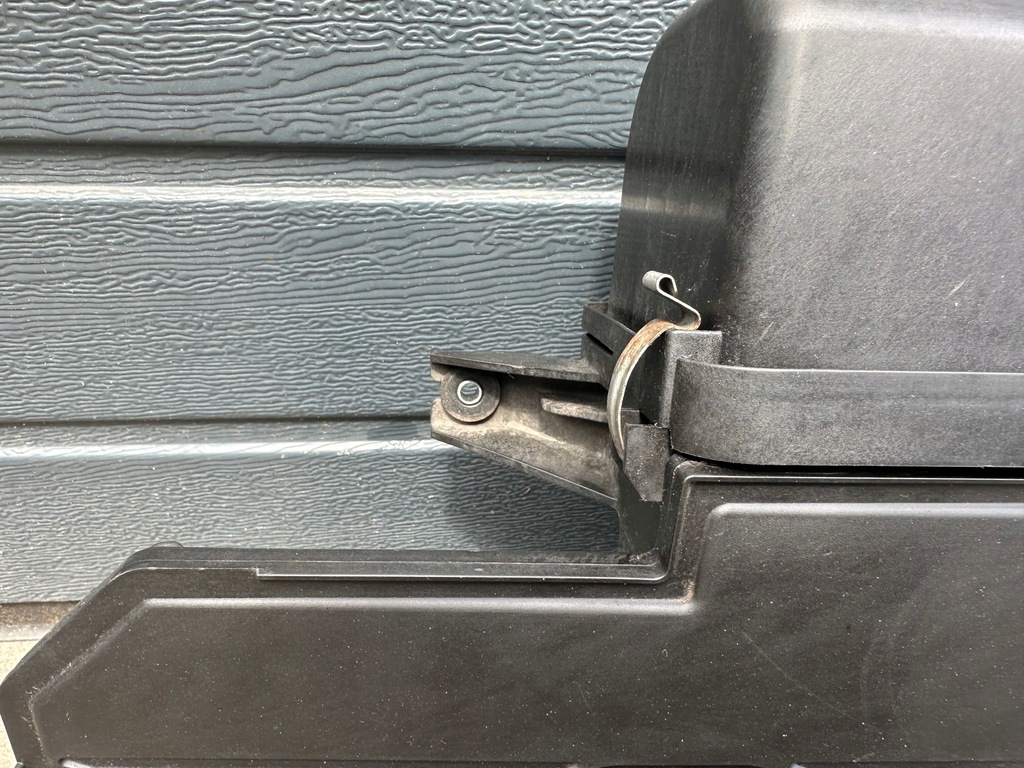 фото №7, Suzuki sx4 i sedici 06-13 1.6 16v m16a корпус фильтра воздуха датчик массового расхода воздуха