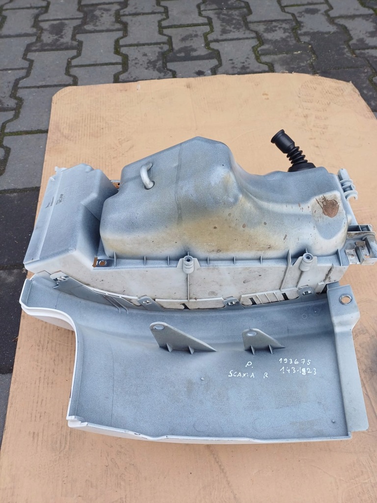 фото №4, Корпус панель фари лампи фара правий корпус фари scania r