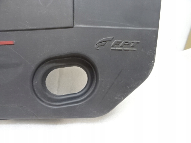 фото №7, Alfa romeo giulietta 2.0 jtdm защита верхний двигателя крышка 51859542