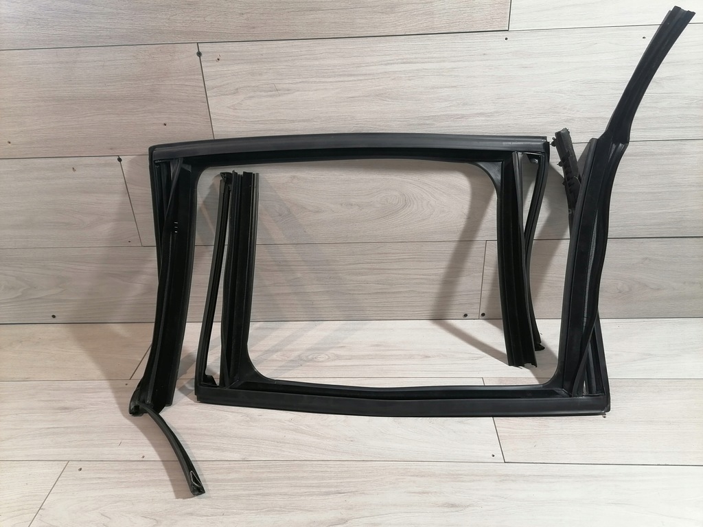 фото №1, Mini f54 прокладка двері правий задня 7344166