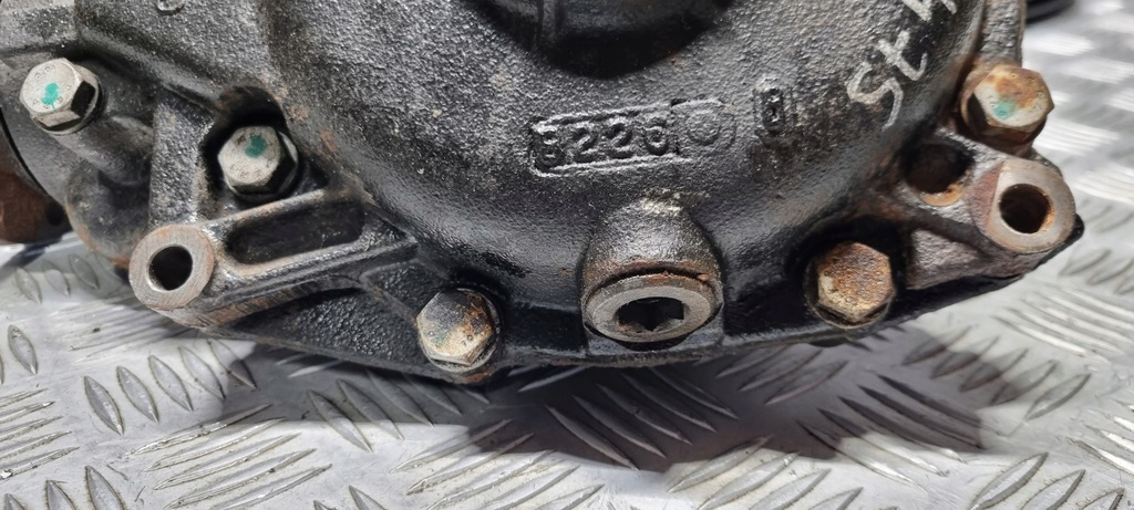 фото №9, Bmw оригінальний номер 7544475 x3 e83 міст диференціал передній перед 3.73