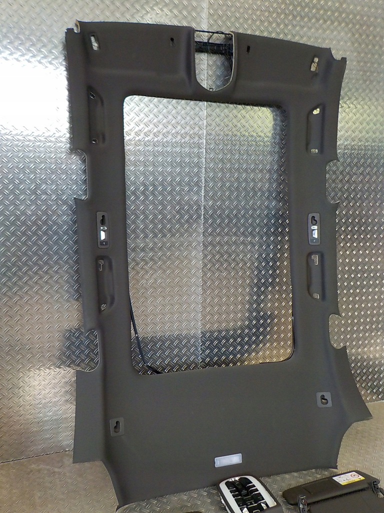 фото №4, Porsche cayenne 14-17 потолок люк