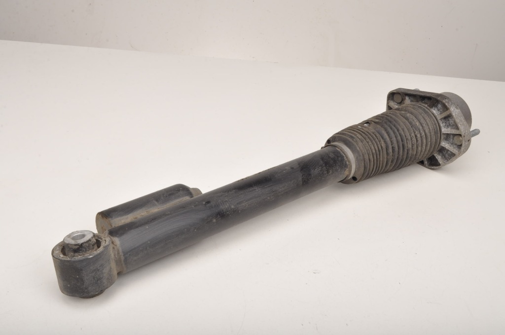 фото №4, Land rover discovery l462 амортизатор задняя задний