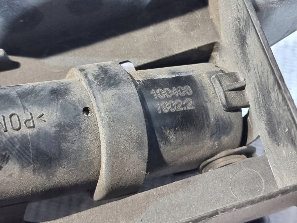 фото №12, Омивач фара правий оригінальний номер cc2951067 mazda 5 i cr