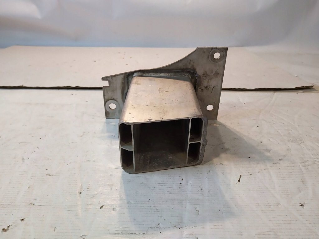 Зона деформації задній opel astra j універсал 13409229 Оригінал