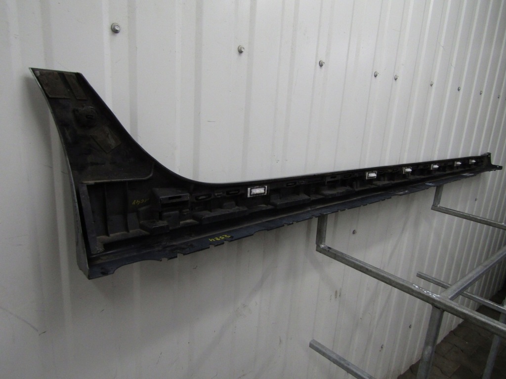 фото №10, Молдинг порог левая audi rs4 8w9 b9 rs 4 18- карбон