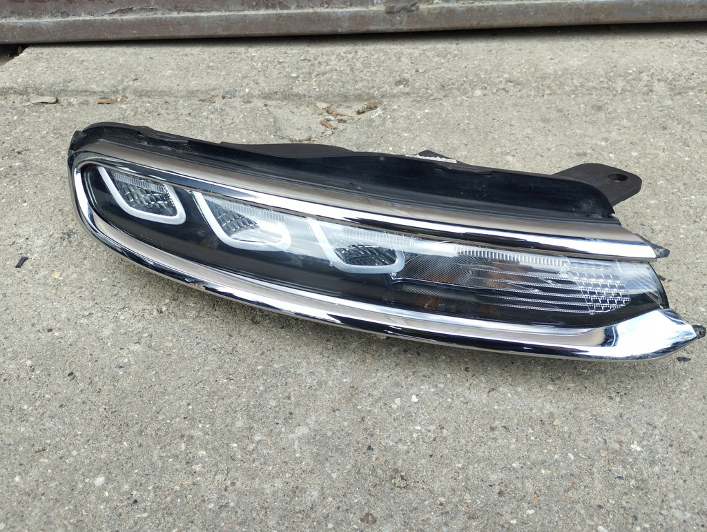 фото №1, Протитуманна фара led правий citroen c3 iii 9820877880