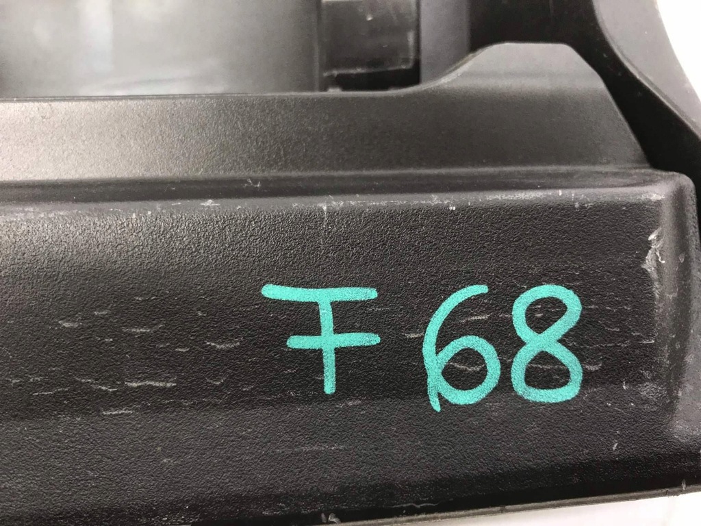 фото №9, Toyota corolla cross 2020 с передний молдинг дверь передних 7573116820