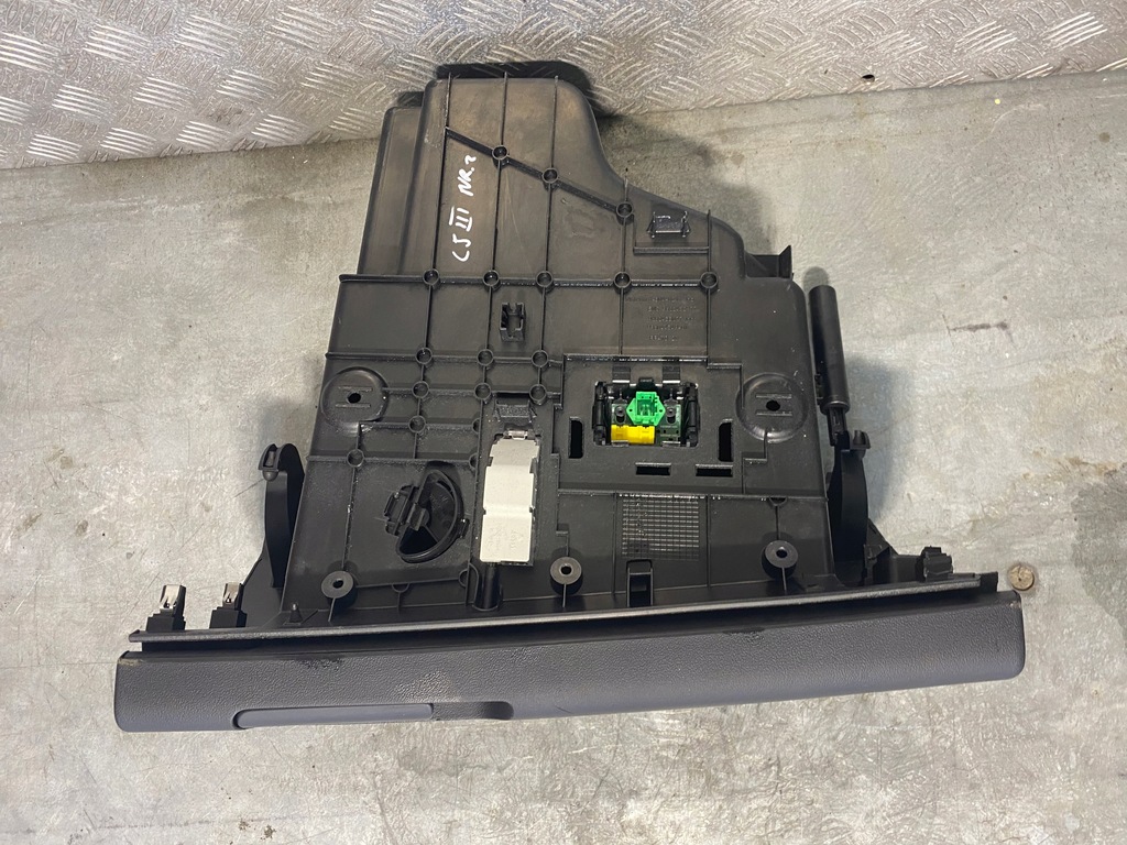 фото №9, Citroen c5 iii x7 бардачок пассажира правый europa