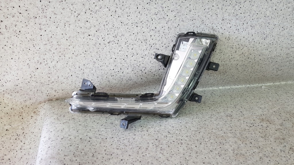 фото №1, Suzuki swift mk7 lift 2013 - лівий led drl протитуманна фара 9821