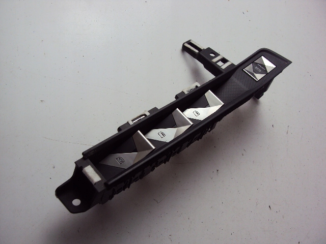 фото №1, Панель вікон citroen ds7