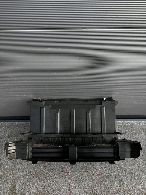 фото №1, Повітропровід повітря шторка жалюзі volvo xc30