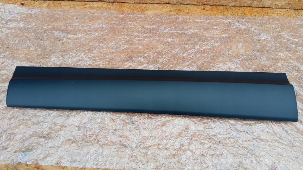 фото №1, Land rover discovery v 17- молдинг двері лівий перед