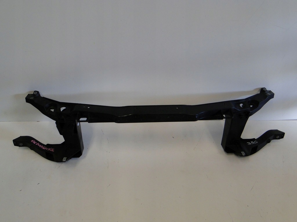 фото №10, Mercedes eqv 447 w447 pas передний усилитель