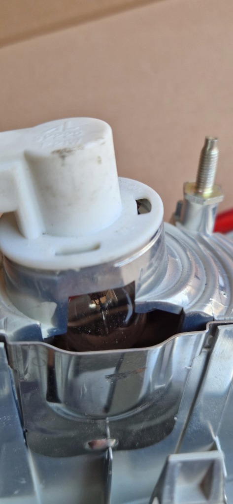 фото №10, Citroen c4 picasso 1 i лампа лівий задня w кришка ліва задня 9653547777