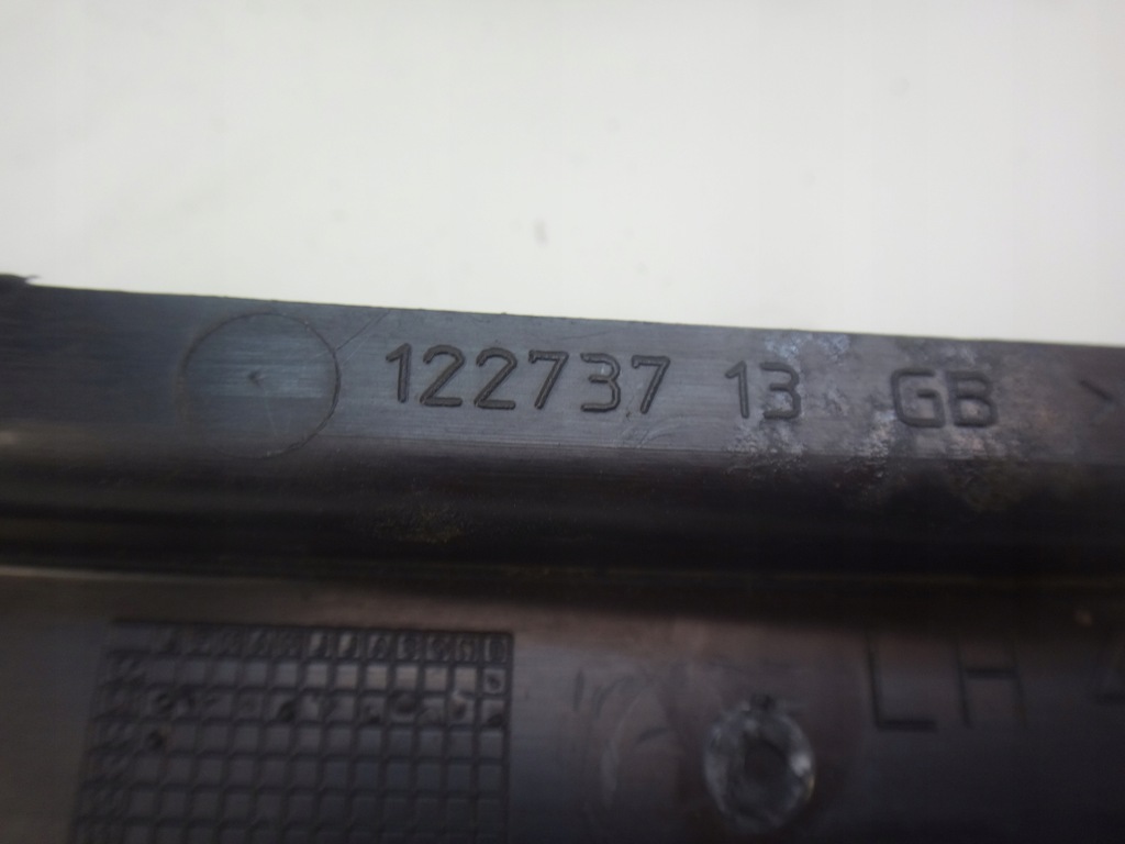 фото №4, Накладка заглушка консоли левая mini r55 r56