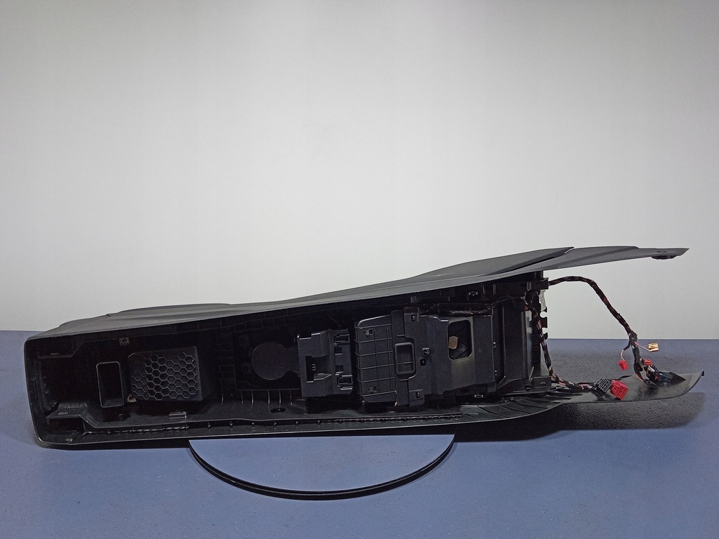 фото №5, Audi q4 e-tron тунель середній підлокітник