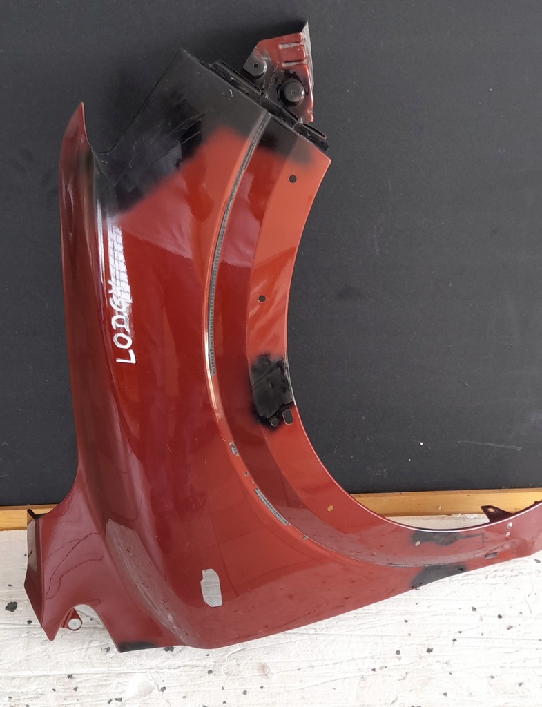 фото №1, Крыло правый передний dacia logan sandero stepway iii оригинал