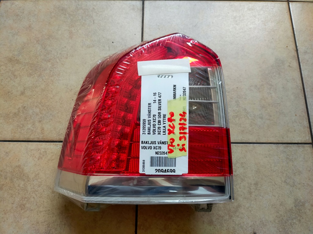фото №1, Volvo v70 xc70 iii лампа задняя задняя левая lh