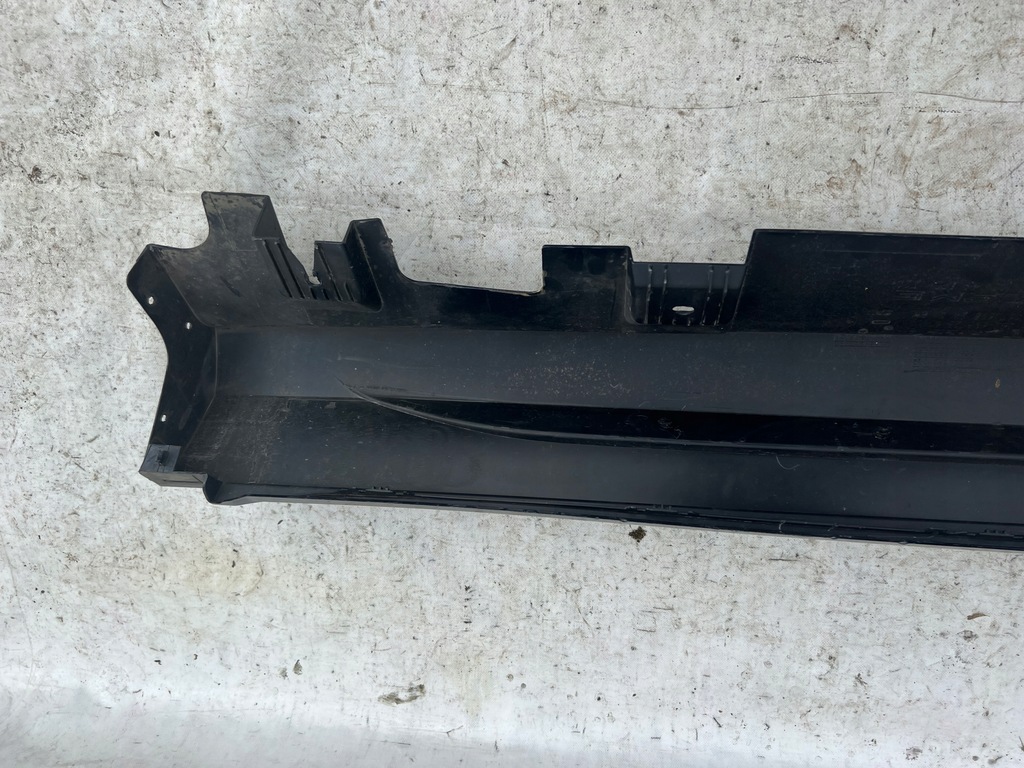 фото №9, Молдинг поріг права mercedes gle w167 amg