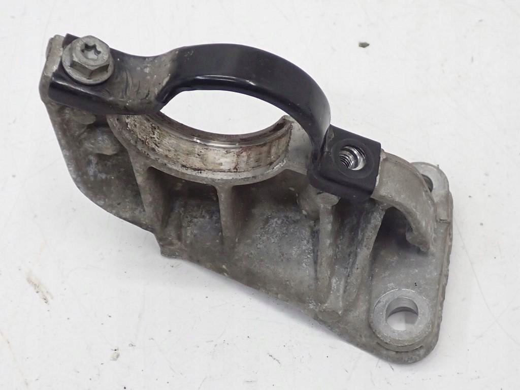 фото №1, Кронштейн опора полуось 8200286041 renault grand modus 1.2i 16v 11r