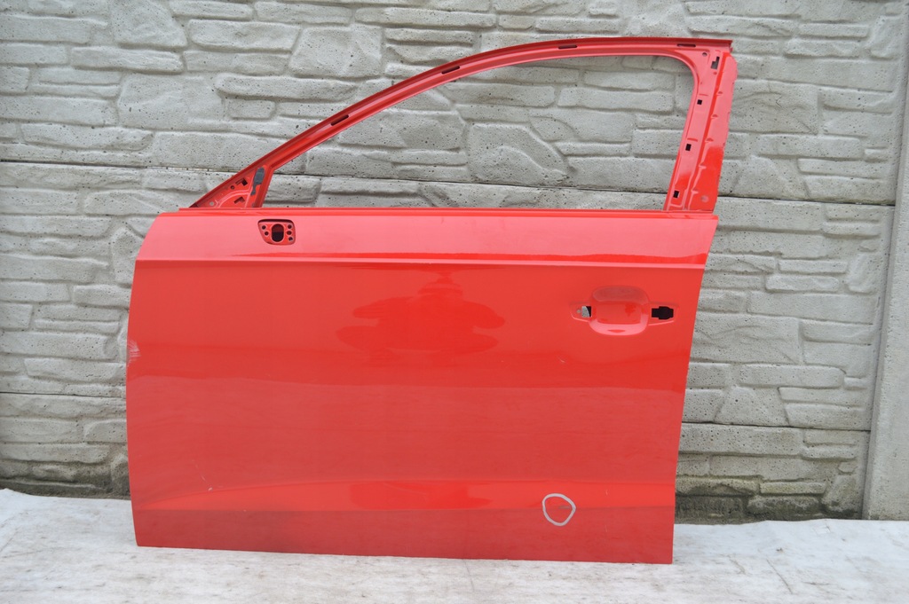 фото №1, Дверь передние левая audi a3 8v4