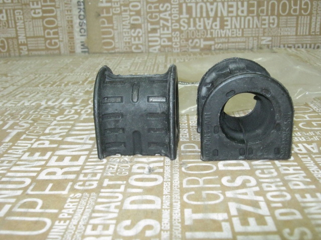 фото №9, Втулка стабилизатора renault master iii задняя оригинальный номер