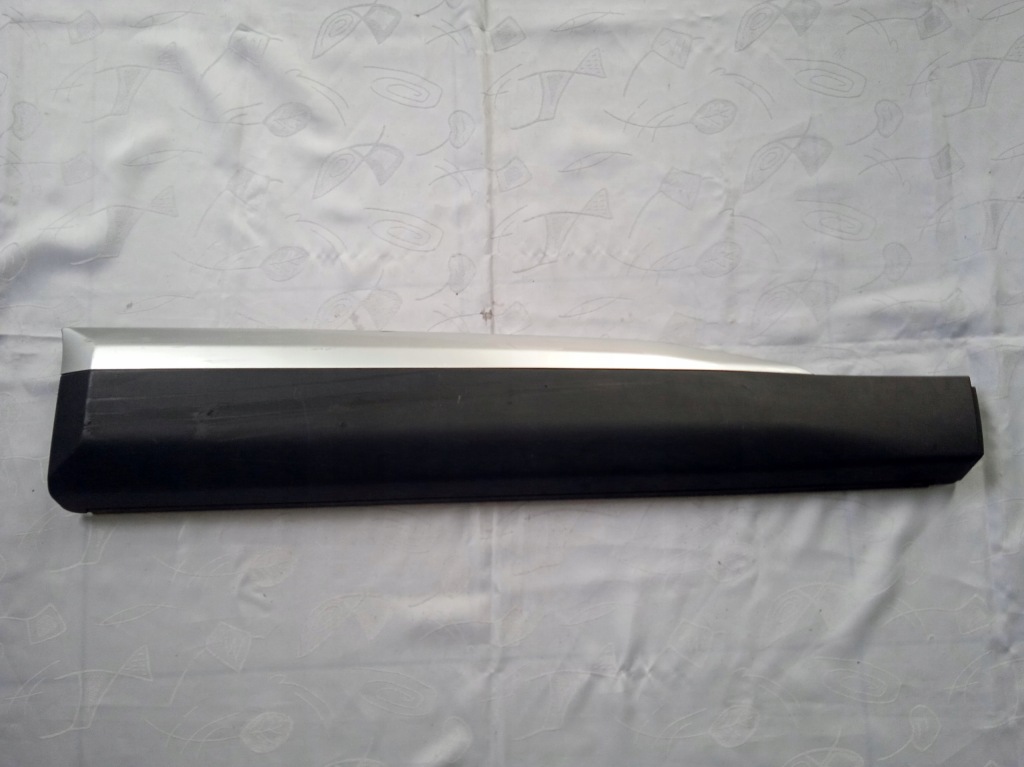 фото №1, Молдинг дверь перед правая peugeot 2008 ii