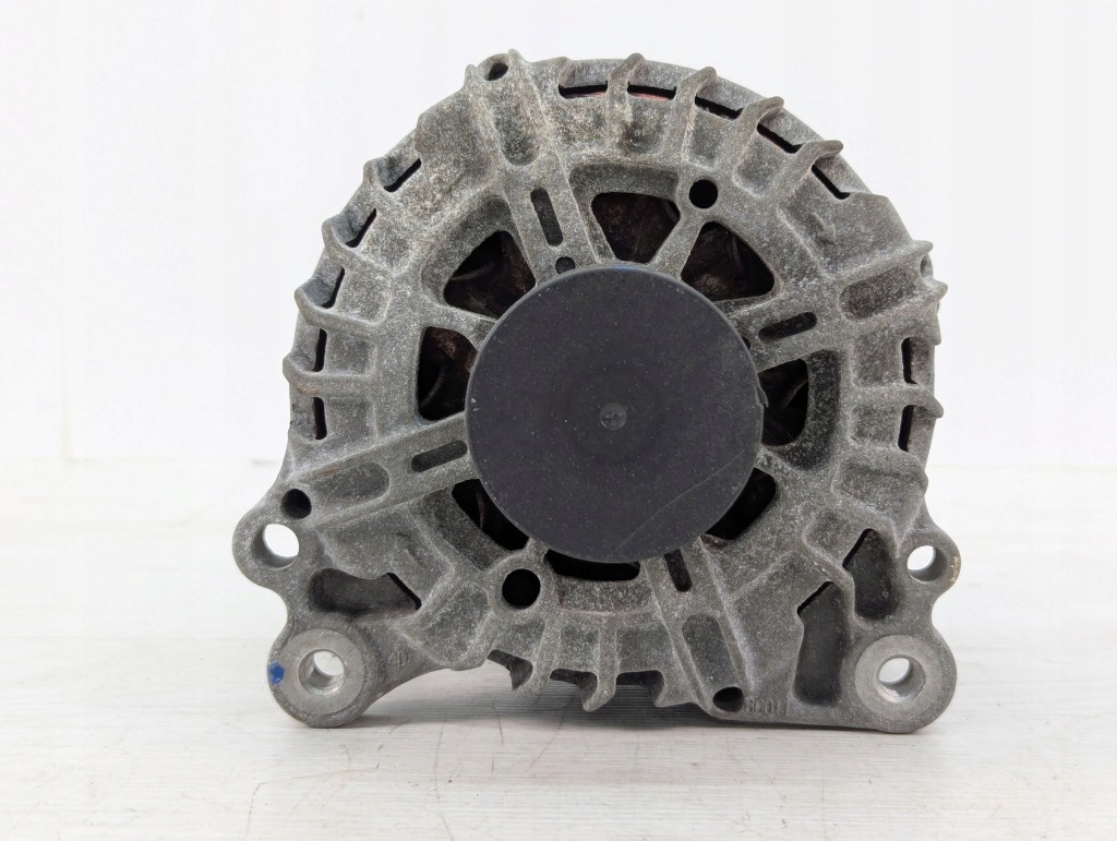 Генератор renault megane 3 03l903024l fg18t123 в Украине