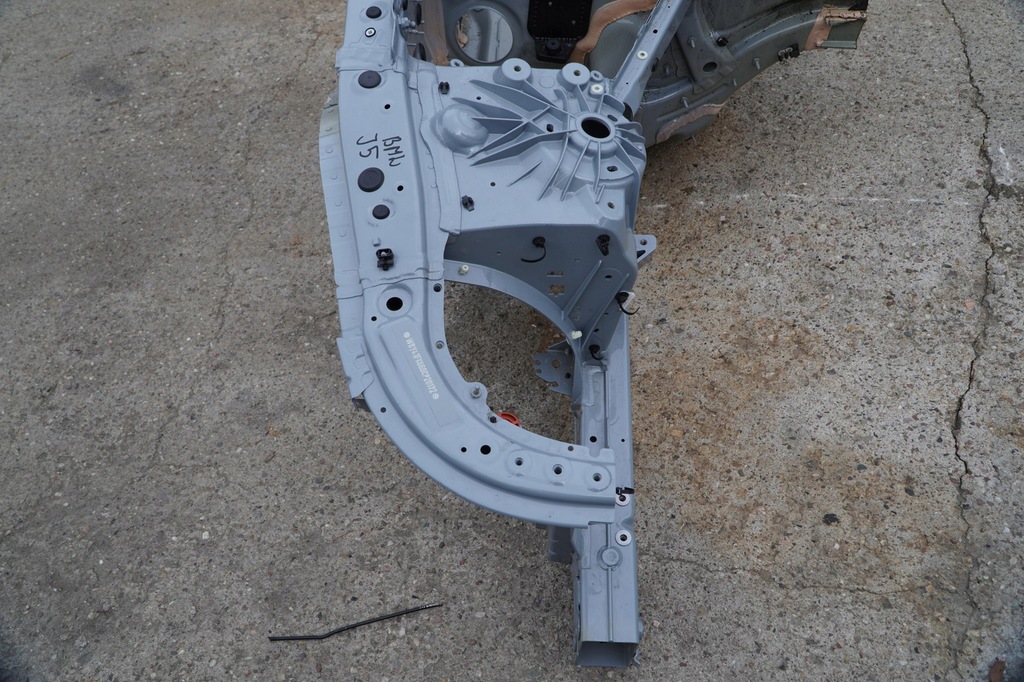 фото №7, Четверть лонжерон подкрылок перед левая lub правая bmw 5 g60 оригинал c4p 23-