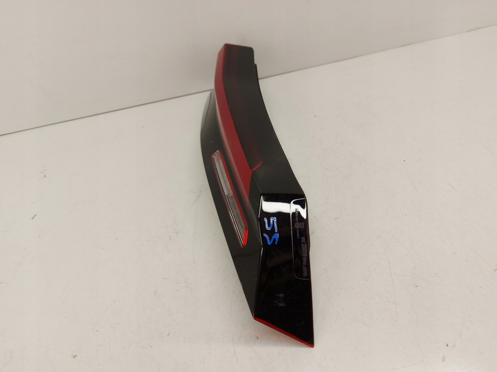 фото №14, Bmw x1 u11 led лампа ліва задня задня w кришка