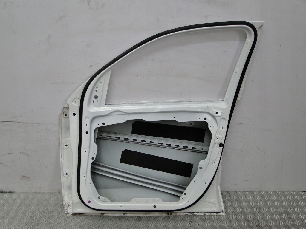 фото №6, Дверь правое передние mercedes gle w166