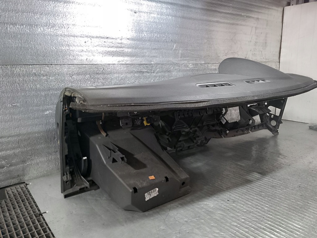 фото №10, Панель приладів приладова, консоль подушки безпеки датчик renault laguna iii 681000004r