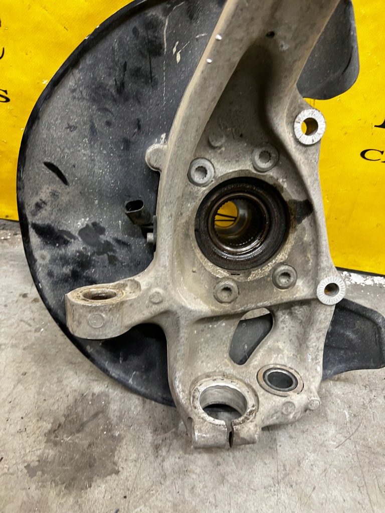 фото №6, Поворотний кулак правий перед audi a8 d4 long lift