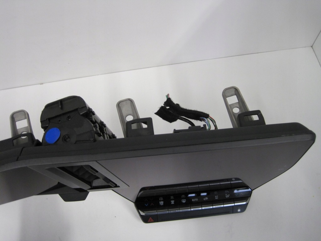 Лічильник прилади дисплей екран renault austral 680501332r 687519849r Ціна