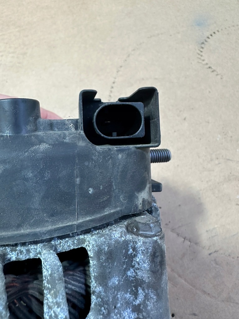 Генератор комплектный , mercedes c klasa w205 des, om651, s205, c205 Киев