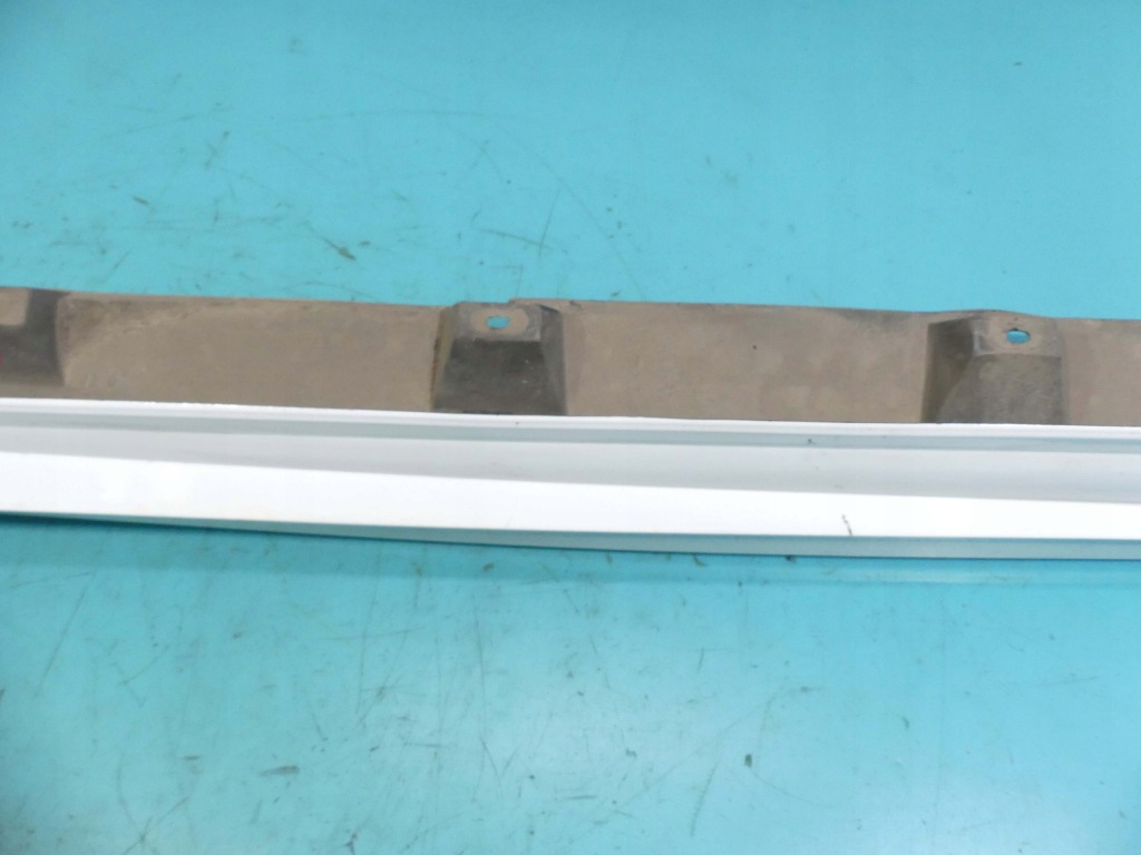 Молдинг накладка порог правая focus mk3 10-14 универсал Цена