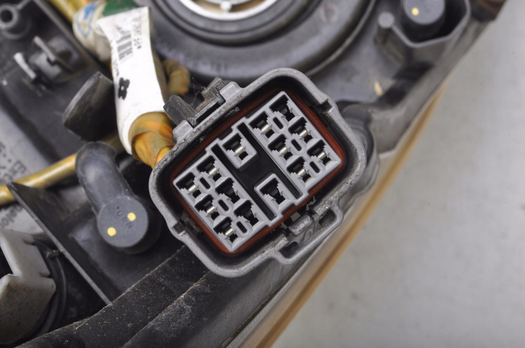 фото №12, Mazda 3 bl лампа правая передняя правый перед bdg7-51030