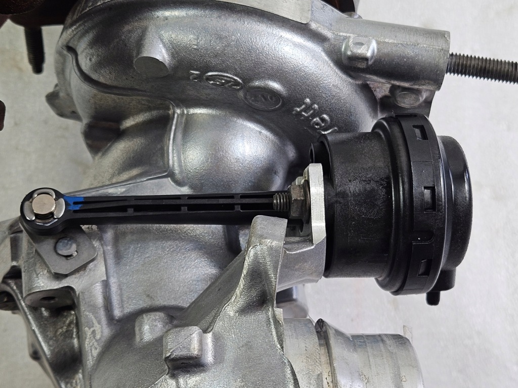 Турбонагнітач renault master alaskan nissan navara 8591920001 / 144104619r Доставка